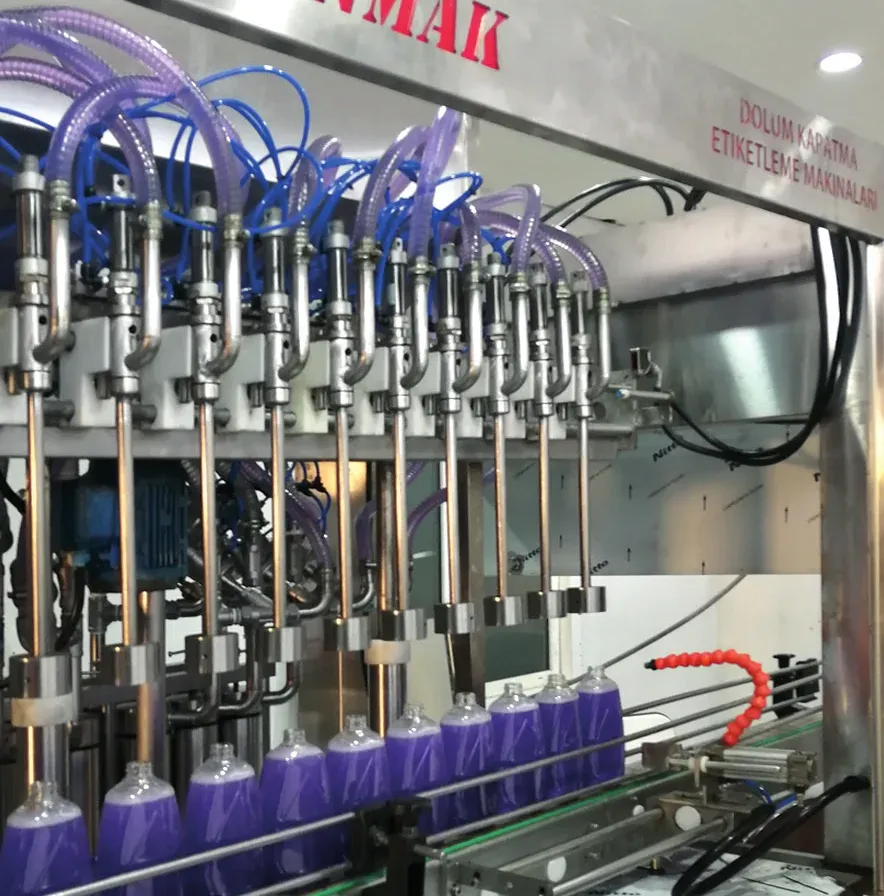 12 Nozüllü Volumetrik Servo Sistemli Dolum Makinası