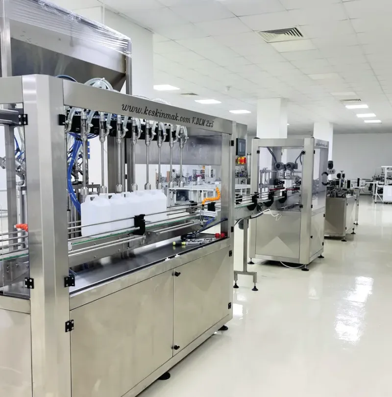 10 Nozüllü Volumetrik Servo Sistemli Dolum Makinası